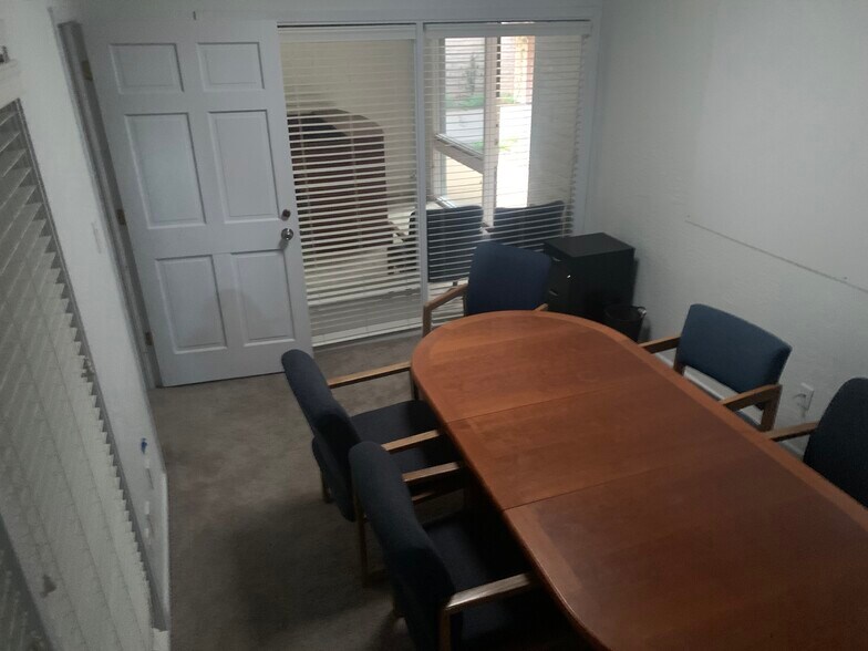More Photos Of 1550 E University Dr, Mesa Office For Lease