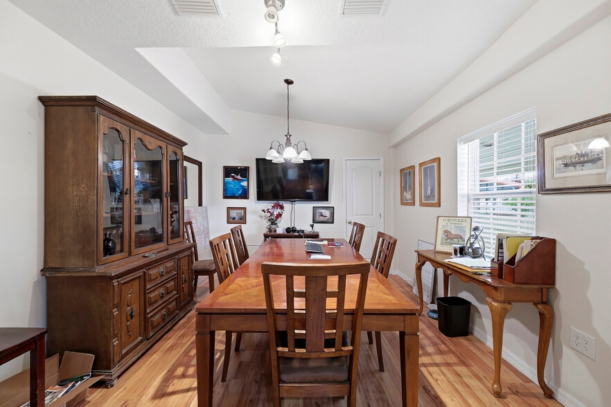 More Photos Of 3526 Ellis Ln, Mims Freestanding For Sale