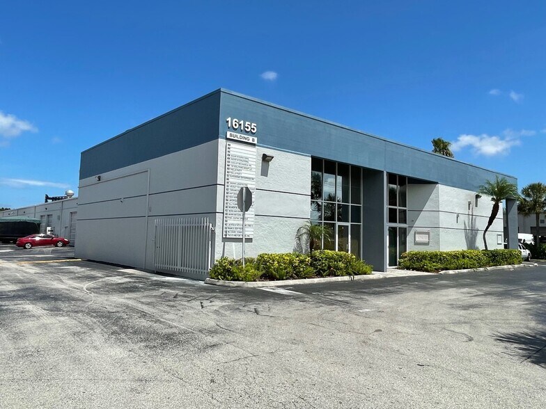 More Photos Of 16155 SW 117th Ave, Miami Light Distribution For Sale