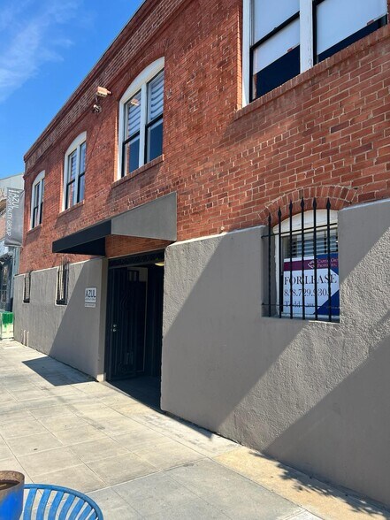 More Photos Of 800 W Ivy St, San Diego Office For Lease