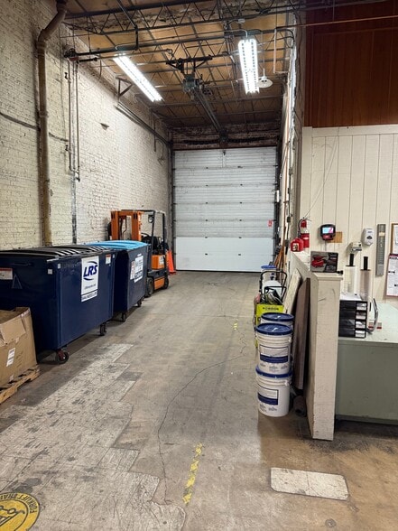 More Photos Of 4949 N Western Ave, Chicago Warehouse For Sale