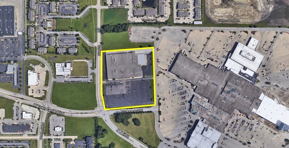 More Photos Of 2102 N Neil St, Champaign Unknown For Lease