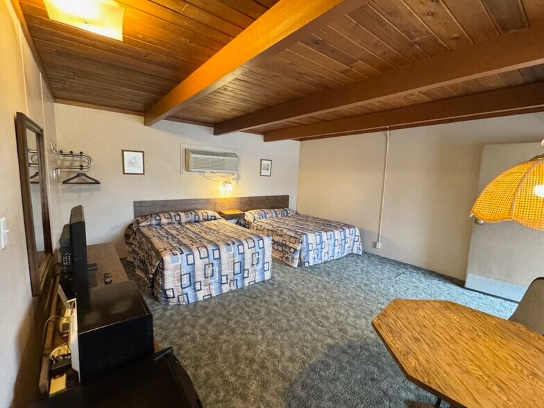 More Photos Of , McCook Unknown For Sale