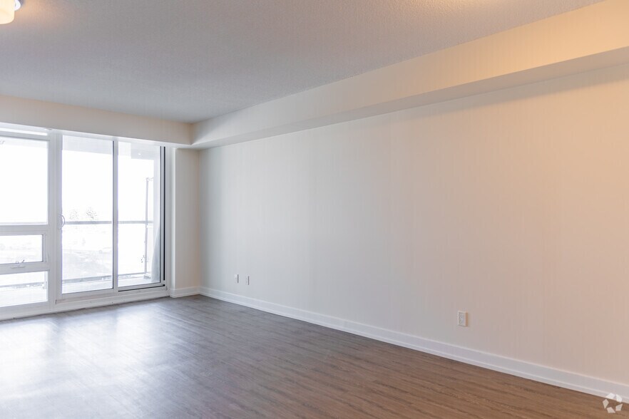 More Photos Of 73 Bayly St W, Ajax Apartments For Lease