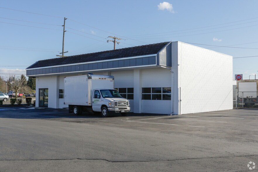Primary Photo Of 1833 Auburn Way N, Auburn Auto Repair For Lease