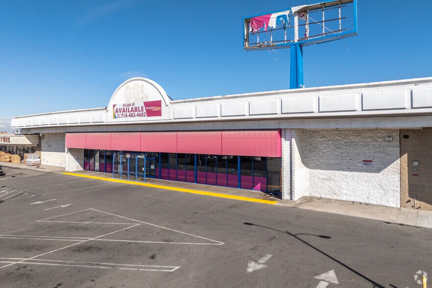 More Photos Of 14670 7th St, Victorville Freestanding For Sale