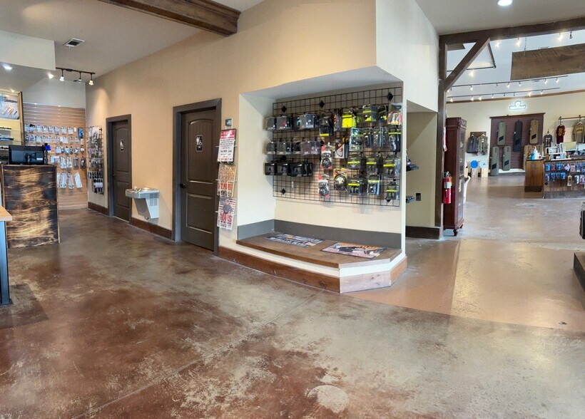 More Photos Of 3800 Holly Springs Pkwy, Canton Freestanding For Sale