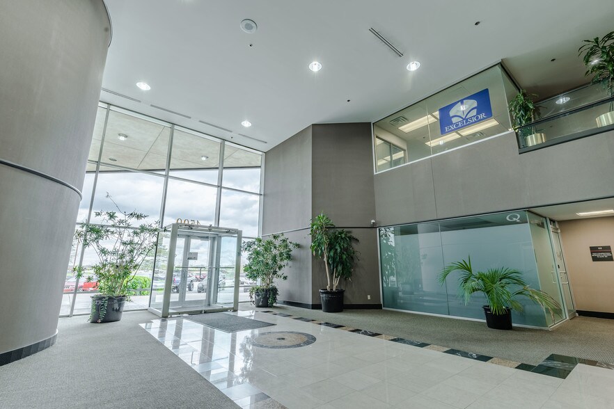 More Photos Of 4500 S Garnett Rd, Tulsa Office For Lease