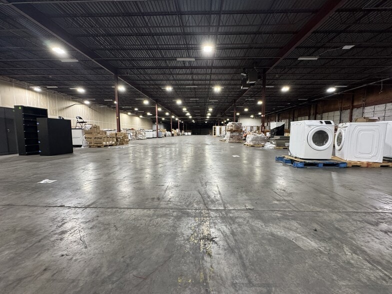 More Photos Of 4365 Michael Avalon St, Jackson Distribution For Lease