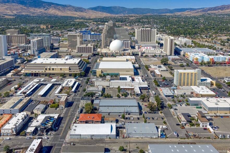 More Photos Of 325 E 4th St, Reno Restaurant For Sale