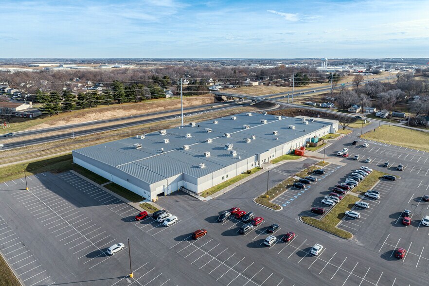 More Photos Of 4315 Pickett Rd, Saint Joseph Warehouse For Lease