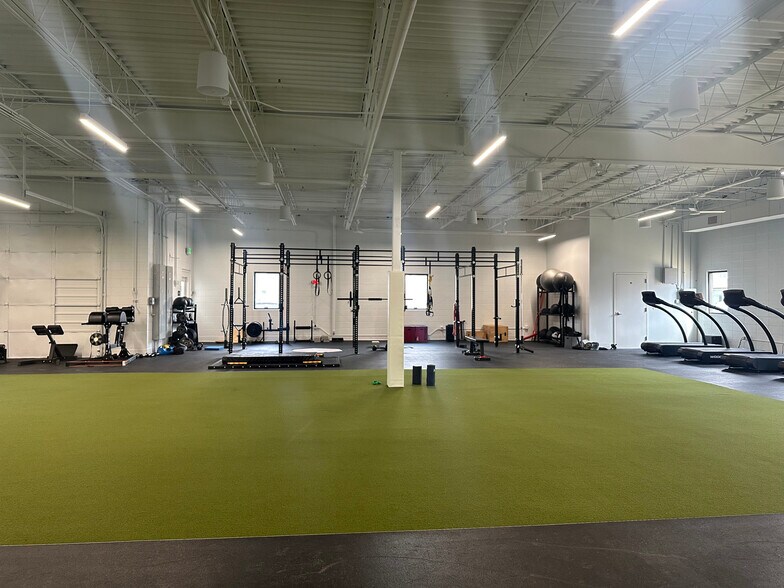 More Photos Of 5455 Spine Rd, Boulder Flex For Sale