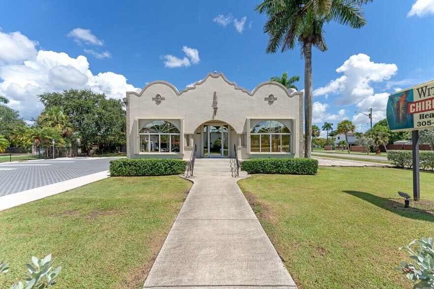 More Photos Of 97 NE 15th St, Homestead Coworking Space