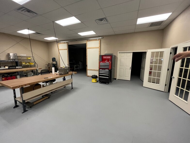 More Photos Of 3628 Liston Ln, Euless Unknown For Lease