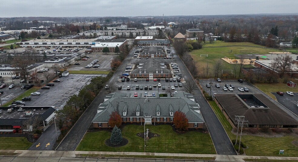 More Photos Of 6555 Wilson Mills Rd, Mayfield Village Unknown For Lease