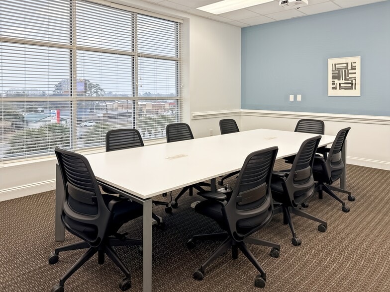 More Photos Of 1000 2nd Ave S, North Myrtle Beach Coworking Space