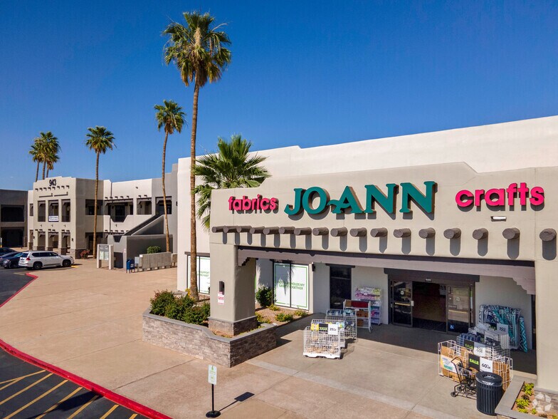 9252034 S Gilbert Rd, Mesa, AZ 85204 For Lease