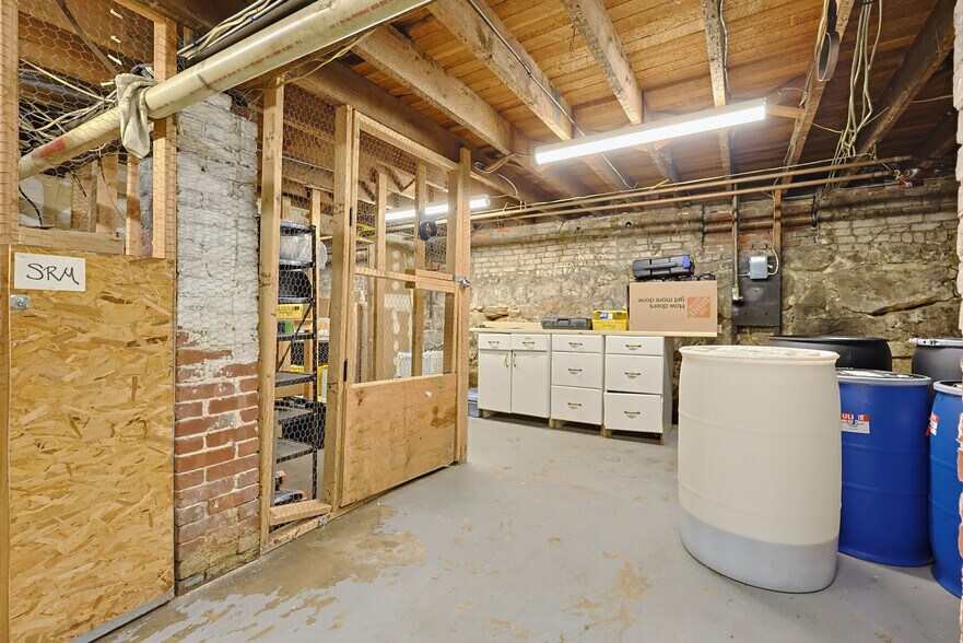 More Photos Of 24-26 Montauk Ave, New London Storefront Retail Residential For Sale