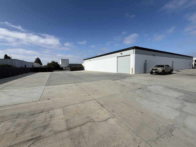 More Photos Of , Huntington Beach Industrial For Sale