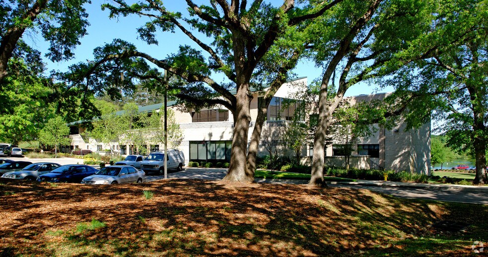 More Photos Of 1700 Summit Lake Dr, Tallahassee Office For Lease