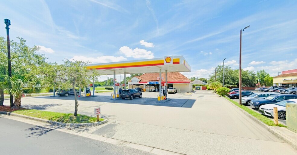 More Photos Of 5380 S John Young Pky, Orlando Service Station For Sale