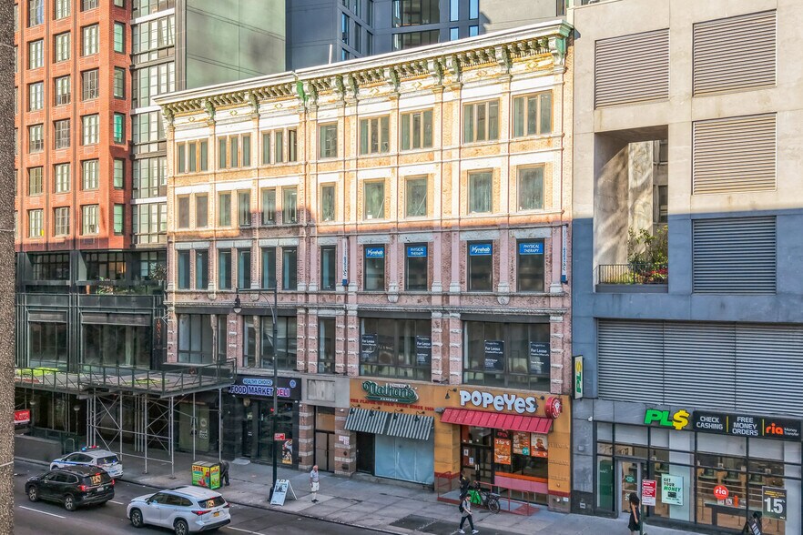 More Photos Of 21 Flatbush Ave, Brooklyn Office For Lease