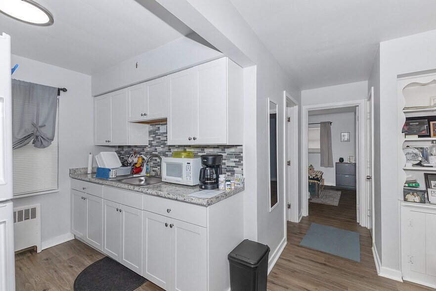 More Photos Of 6914 Montgomery Rd, Cincinnati Apartments For Sale