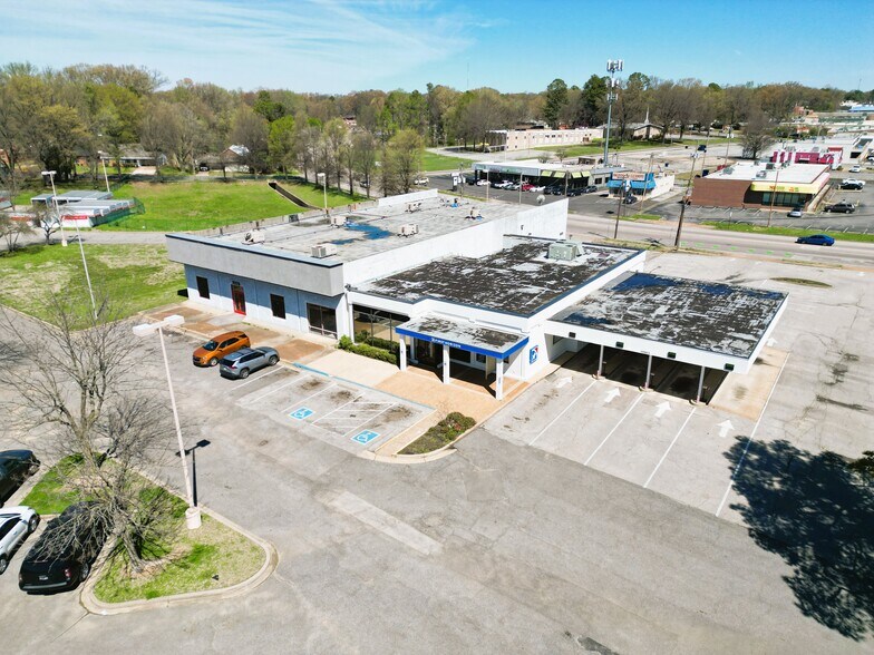 More Photos Of 3223 Austin Peay Hwy, Memphis Freestanding For Lease