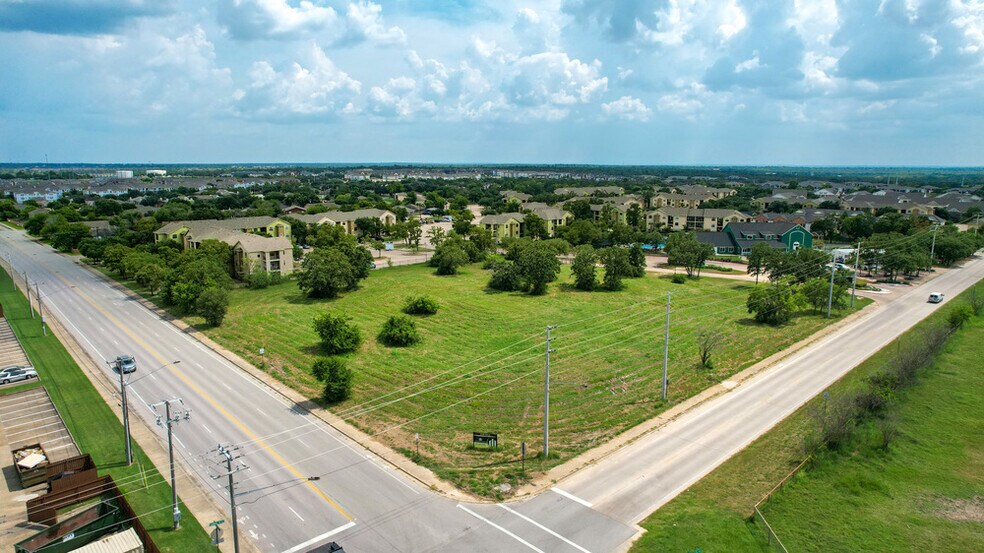 More Photos Of 501 Luther St W, College Station Land For Sale