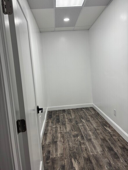 More Photos Of 131 Main St, Hackensack Office Residential For Lease