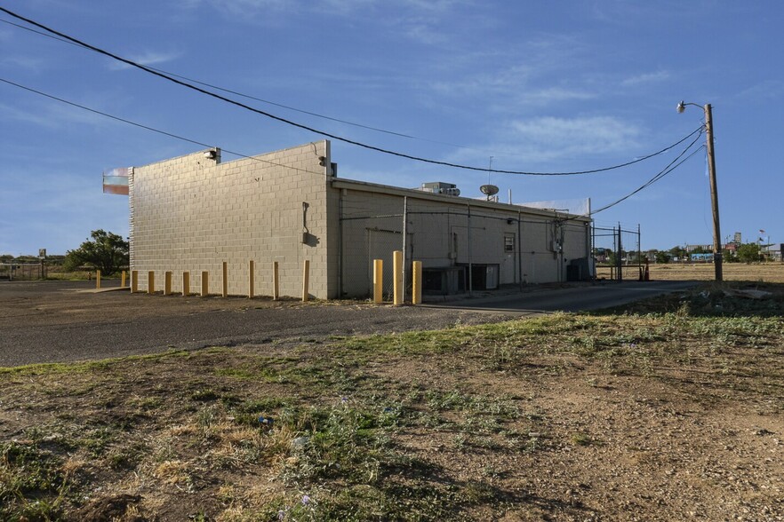More Photos Of 1021 Martin Rd, Amarillo Convenience Store For Sale