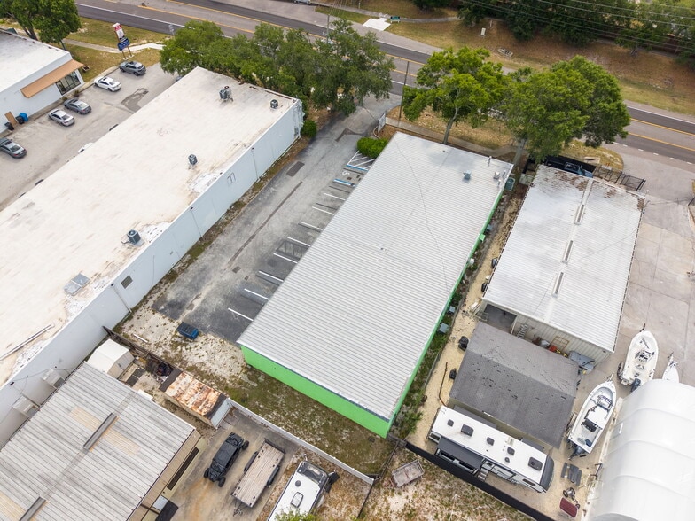 More Photos Of 3725 Alt 19, Palm Harbor Warehouse For Lease