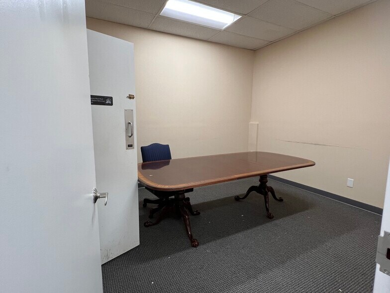 More Photos Of 5310 Old Court Rd, Randallstown Medical For Lease