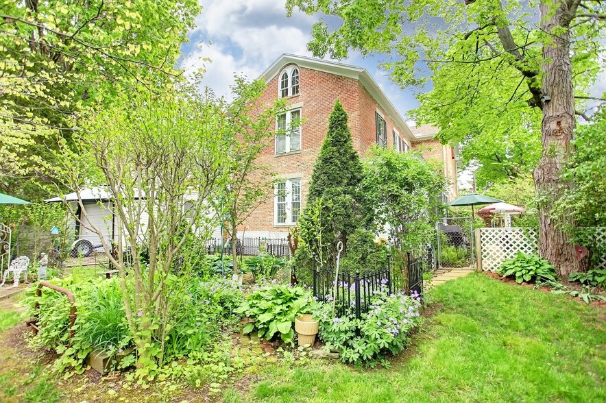 More Photos Of 80 W State St, Springboro Hospitality For Sale