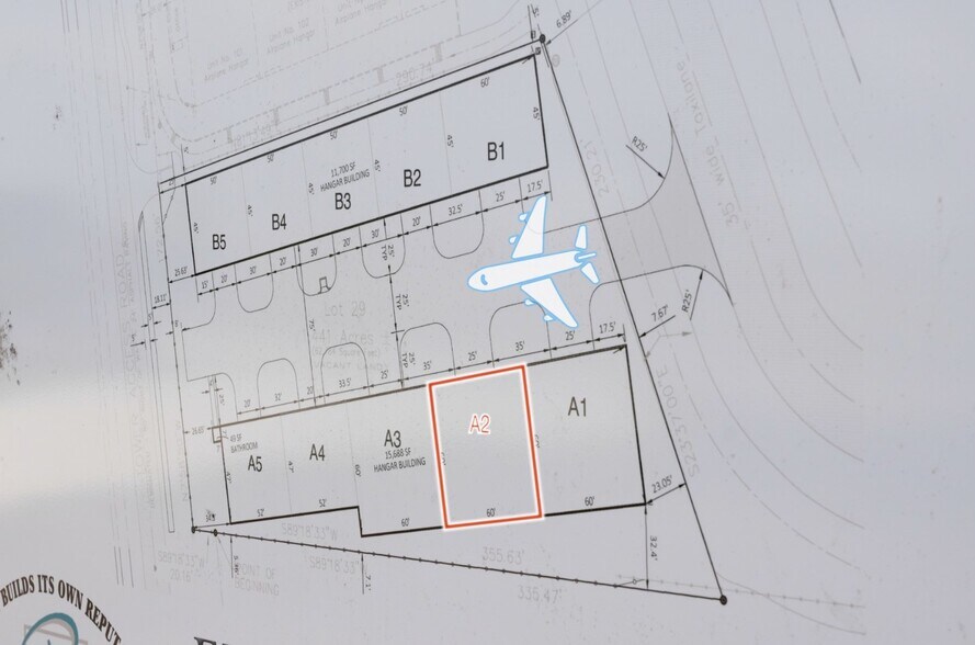 More Photos Of 817 Tower Access Rd, Melbourne Airplane Hangar For Sale