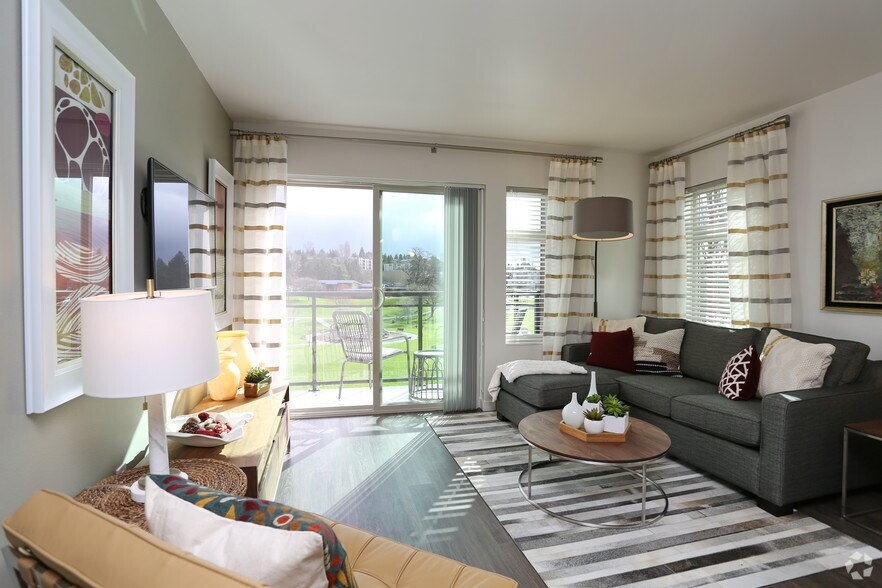 More Photos Of 324 Central Way, Kirkland Apartments For Lease