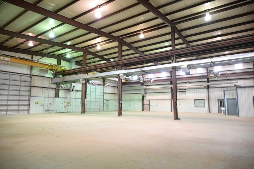 More Photos Of 3619 E State Highway 158, Midland Warehouse For Sale