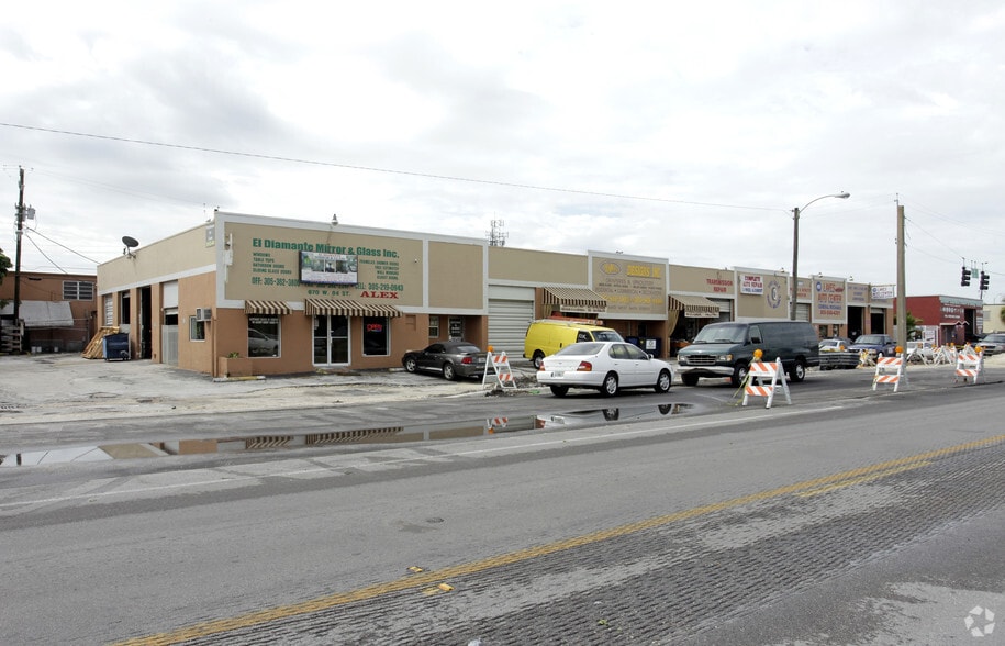 More Photos Of 670-698 W 84th St, Hialeah Unknown For Lease