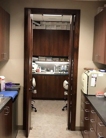 More Photos Of 1020 W Ralph Hall Pky, Rockwall Medical For Lease