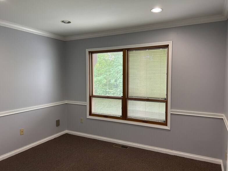 More Photos Of 1251 Nilles Rd, Fairfield Medical For Sale