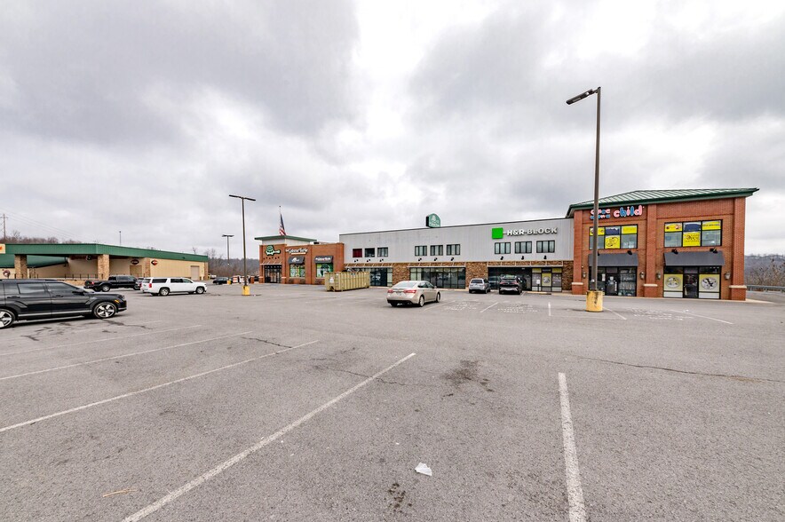 More Photos Of 7100 Willie G Ave, Morgantown Storefront Retail Office For Lease