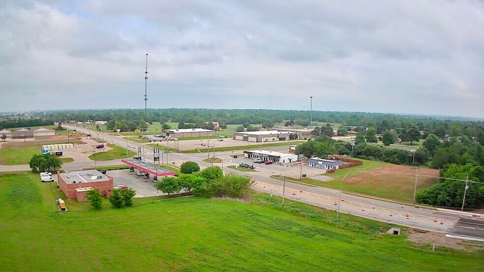 More Photos Of 1724 W State Highway 152, Mustang Land For Sale