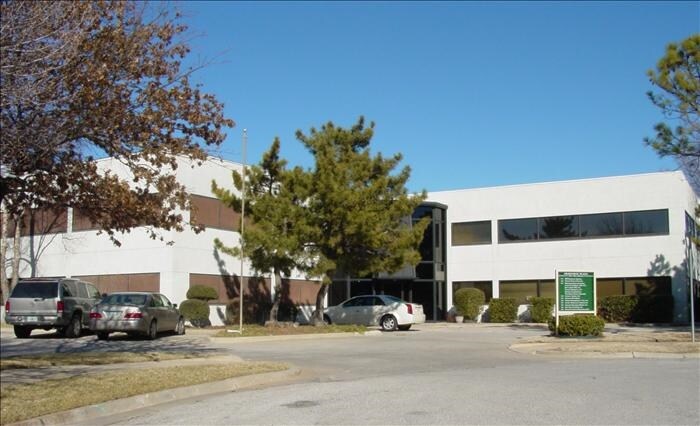 More Photos Of 2401 Tee Cir, Norman Office For Sale