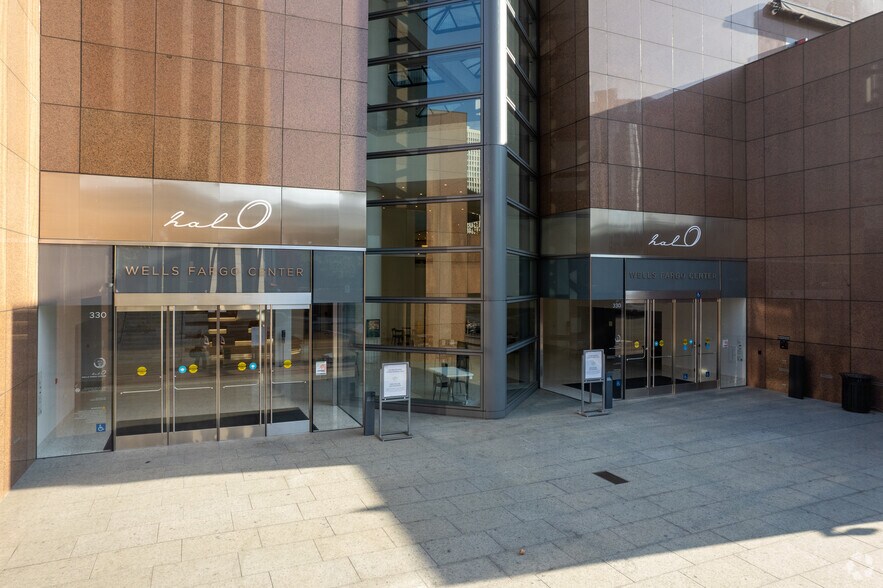 More Photos Of 333 S Grand Ave, Los Angeles Office For Lease