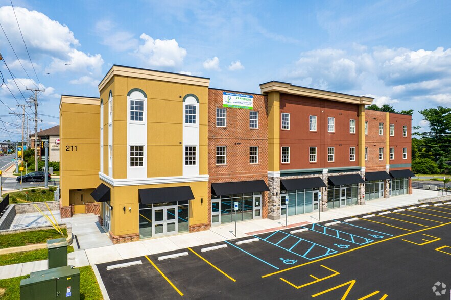 Primary Photo Of 211 S Main St, Newark Apartments For Lease