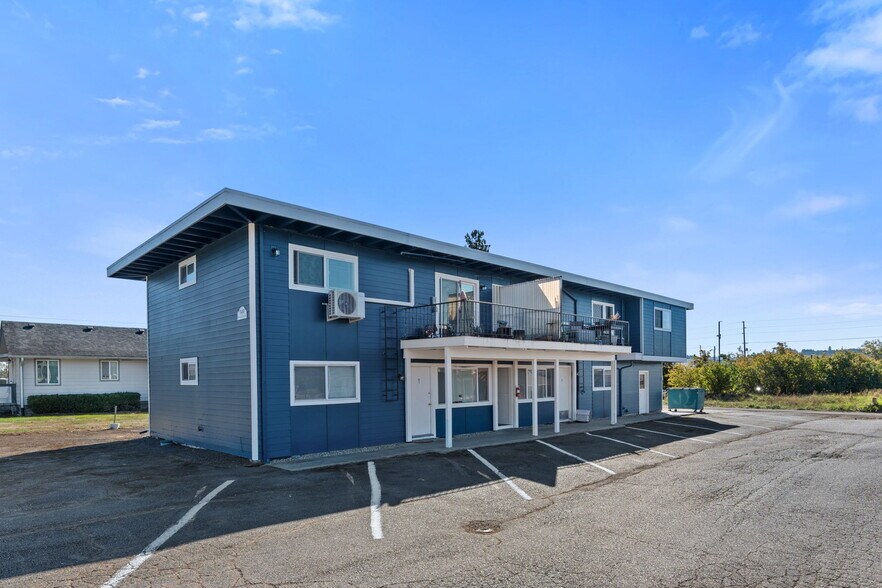 More Photos Of 1149 SW Cascade Ave, Chehalis Apartments For Sale