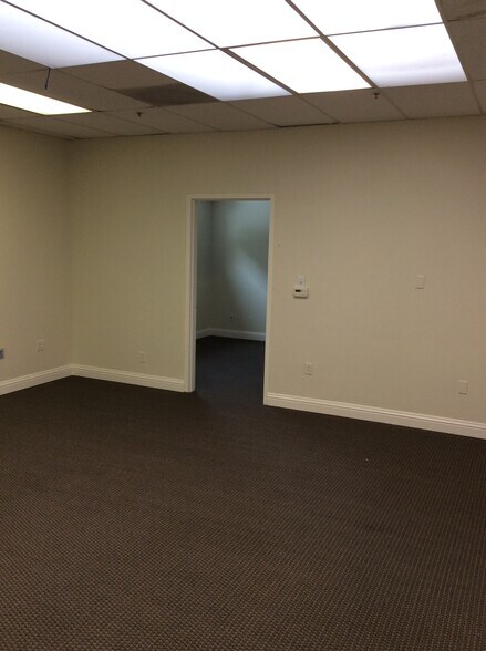 More Photos Of 44 Gough St, San Francisco Office Residential For Lease