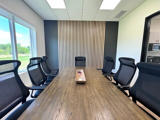 More Photos Of 142 SW 134th St, Oklahoma City Office For Lease