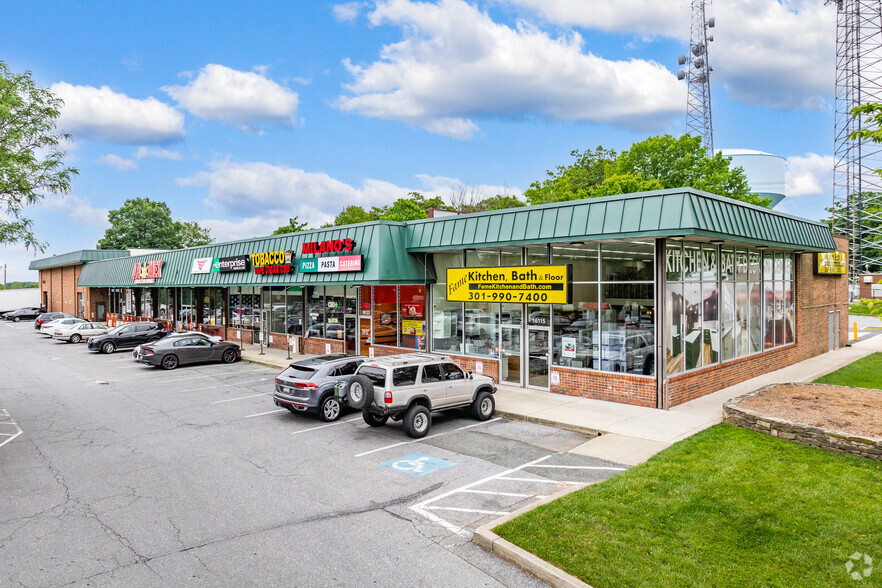 Primary Photo Of 16115-16165 Shady Grove Rd, Gaithersburg General Retail For Lease