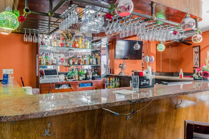 More Photos Of 13889 Francis Lewis Blvd, Rosedale Healthcare For Sale